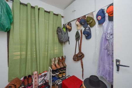 Casa à venda com 115m², 3 quartos e 2 vagasCloset 