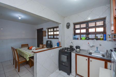 Casa à venda com 115m², 3 quartos e 2 vagasCozinha