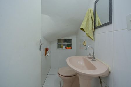 Casa à venda com 115m², 3 quartos e 2 vagasLavabo