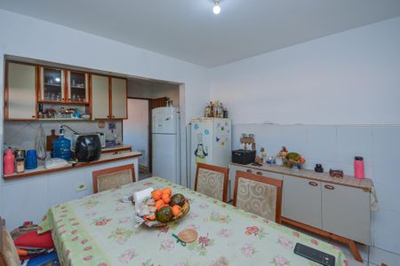 Casa à venda com 115m², 3 quartos e 2 vagasCozinha