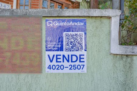 Casa à venda com 115m², 3 quartos e 2 vagasPlaca