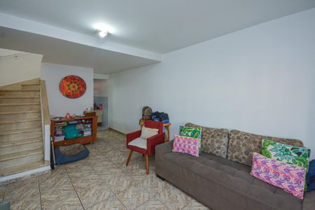 Casa à venda com 115m², 3 quartos e 2 vagasSala