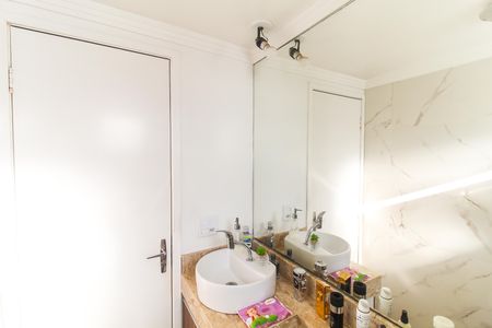 Apartamento à venda com 50m², 2 quartos e 1 vaga Apartamento à venda com 50m², 2 quartos e 1 vagaBanheiro