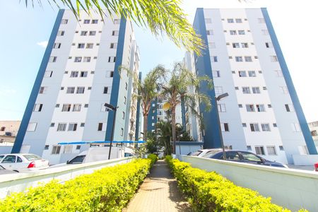 Apartamento à venda com 50m², 2 quartos e 1 vaga Apartamento à venda com 50m², 2 quartos e 1 vagaFachada