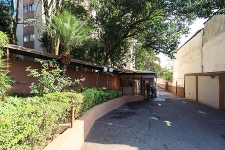 Apartamento à venda com 46m², 2 quartos e 1 vagaFachada e portaria