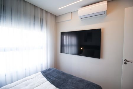Quarto de apartamento à venda com 1 quarto, 30m² em Indianópolis, São Paulo