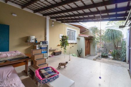 Casa à venda com 310m², 3 quartos e 2 vagasGaragem