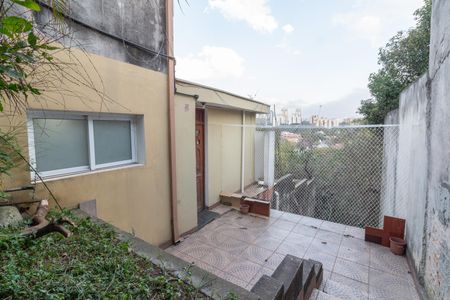 Casa à venda com 310m², 3 quartos e 2 vagasCorredor