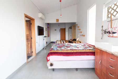 Casa à venda com 310m², 3 quartos e 2 vagasQuarto