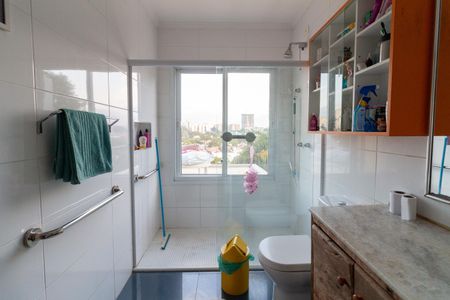 Casa à venda com 310m², 3 quartos e 2 vagasBanheiro