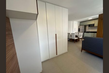 Apartamento à venda com 41m², 1 quarto e 1 vaga Apartamento à venda com 41m², 1 quarto e 1 vagaQuarto
