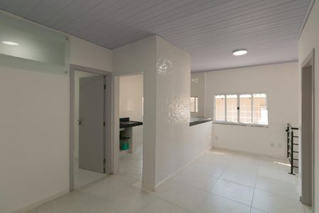 Casa à venda com 85m², 2 quartos e 1 vagaSala