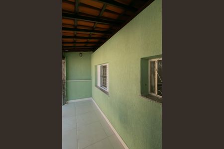 Casa à venda com 85m², 2 quartos e 1 vagaCorredor