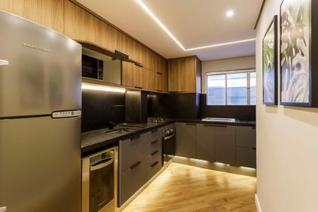 Apartamento à venda com 70m², 3 quartos e 1 vaga Apartamento à venda com 70m², 3 quartos e 1 vagaCozinha