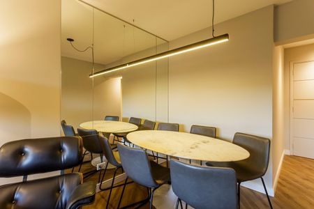 Apartamento à venda com 70m², 3 quartos e 1 vaga Apartamento à venda com 70m², 3 quartos e 1 vagaSala