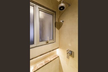 Apartamento à venda com 70m², 3 quartos e 1 vaga Apartamento à venda com 70m², 3 quartos e 1 vagaBanheiro 2