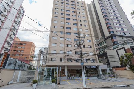 Apartamento à venda com 70m², 3 quartos e 1 vaga Apartamento à venda com 70m², 3 quartos e 1 vagaFachada