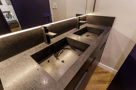 Apartamento à venda com 70m², 3 quartos e 1 vaga Apartamento à venda com 70m², 3 quartos e 1 vagaBanheiro 1