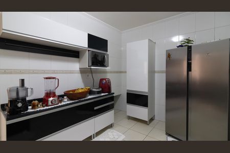 Casa de condomínio à venda com 72m², 2 quartos e 1 vagaCozinha