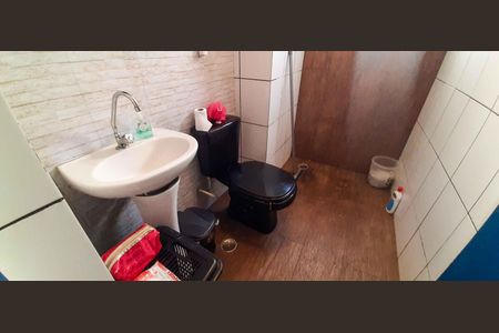 Apartamento à venda com 47m², 2 quartos e 1 vaga Apartamento à venda com 47m², 2 quartos e 1 vagaBanheiro