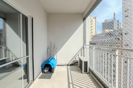 Studio à venda com 49m², 1 quarto e 1 vaga Studio à venda com 49m², 1 quarto e 1 vagaSacada