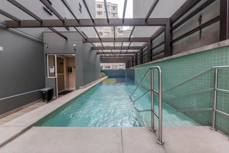 Studio à venda com 49m², 1 quarto e 1 vaga Studio à venda com 49m², 1 quarto e 1 vagaÁrea comum - Piscina