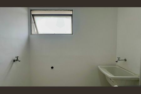 Apartamento para alugar com 130m², 2 quartos e 1 vagaÁrea de Serviço