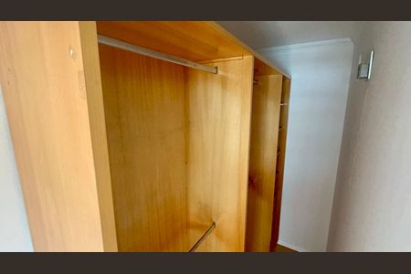 Apartamento para alugar com 130m², 2 quartos e 1 vagaCloset da Suíte 1