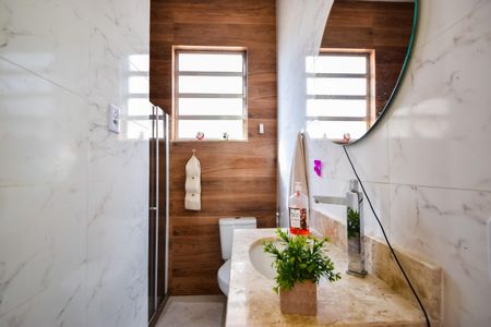 Apartamento à venda com 73m², 2 quartos e sem vagaBanheiro