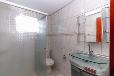 Casa à venda com 140m², 2 quartos e 1 vagaBanheiro