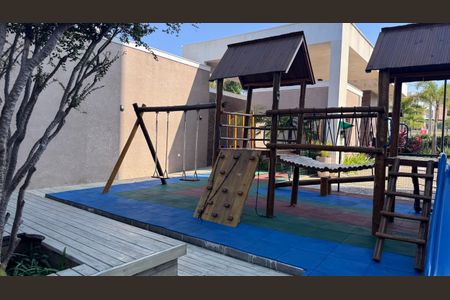 Apartamento à venda com 93m², 2 quartos e 2 vagasÁrea comum - Playground