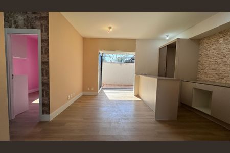 Apartamento à venda com 93m², 2 quartos e 2 vagasSala