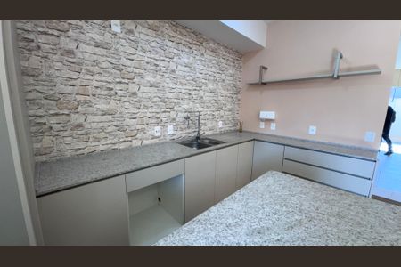 Apartamento à venda com 93m², 2 quartos e 2 vagasCozinha