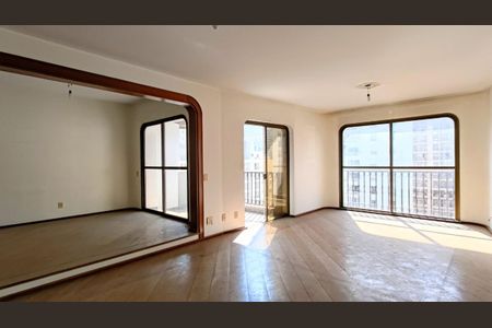 Apartamento à venda com 277m², 3 quartos e 3 vagasFoto 02