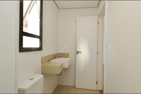 Apartamento à venda com 177m², 3 quartos e 3 vagasBanheiro suite