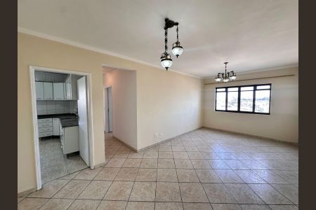 Sala de apartamento para alugar com 3 quartos, 85m² em Jardim Vila Galvao, Guarulhos