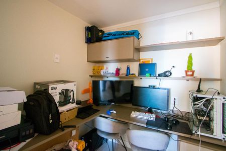 Apartamento à venda com 103m², 3 quartos e 3 vagasEscritório