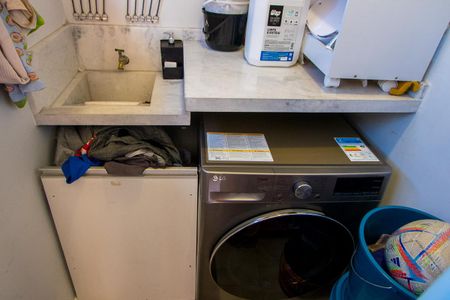 Apartamento à venda com 103m², 3 quartos e 3 vagasÁrea de serviço