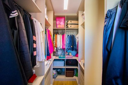 Apartamento à venda com 103m², 3 quartos e 3 vagasCloset do quarto 1