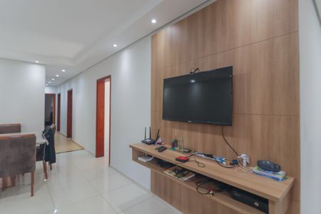 Casa à venda com 225m², 3 quartos e 6 vagas Casa à venda com 225m², 3 quartos e 6 vagasSala