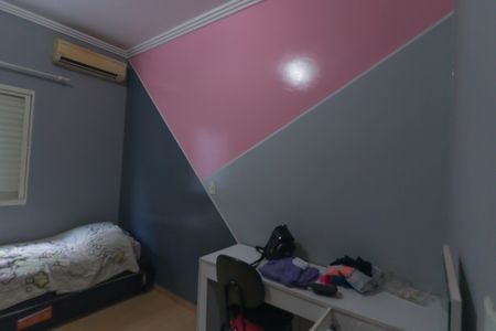 Casa à venda com 225m², 3 quartos e 6 vagas Casa à venda com 225m², 3 quartos e 6 vagasQuarto 1