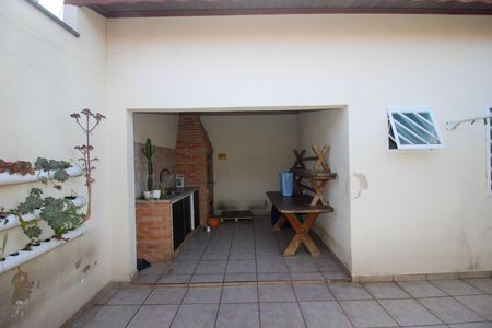Casa para alugar com 238m², 2 quartos e 2 vagas Casa para alugar com 238m², 2 quartos e 2 vagasEspaço Gourmet