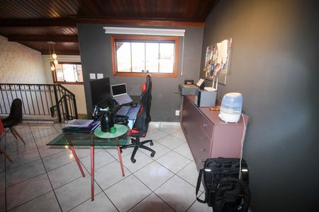 Casa para alugar com 238m², 2 quartos e 2 vagas Casa para alugar com 238m², 2 quartos e 2 vagasEscritório