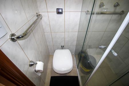 Casa para alugar com 238m², 2 quartos e 2 vagas Casa para alugar com 238m², 2 quartos e 2 vagasBanheiro
