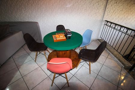 Casa para alugar com 238m², 2 quartos e 2 vagas Casa para alugar com 238m², 2 quartos e 2 vagasEscritório