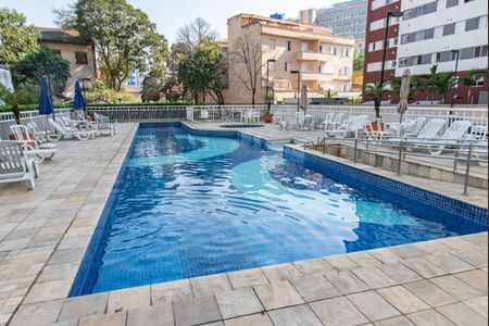 Apartamento à venda com 55m², 2 quartos e 1 vaga Apartamento à venda com 55m², 2 quartos e 1 vagaPiscina