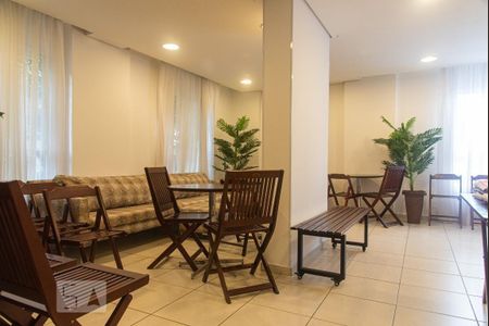 Apartamento à venda com 55m², 2 quartos e 1 vaga Apartamento à venda com 55m², 2 quartos e 1 vagaÁrea comum - Salão de festas