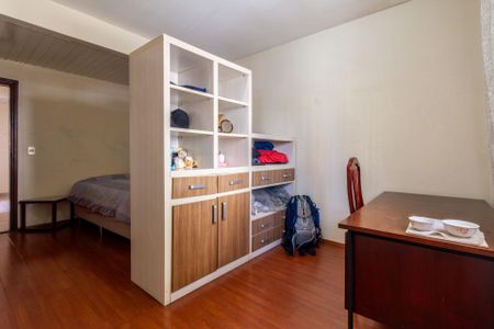 Casa à venda com 300m², 4 quartos e 6 vagasQuarto 2