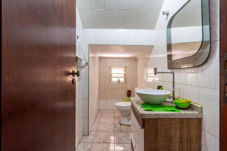 Casa à venda com 300m², 4 quartos e 6 vagasBanheiro