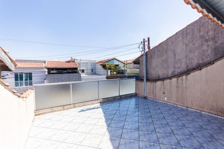 Casa à venda com 128m², 3 quartos e 2 vagas Casa à venda com 128m², 3 quartos e 2 vagasVaranda da Quarto 2